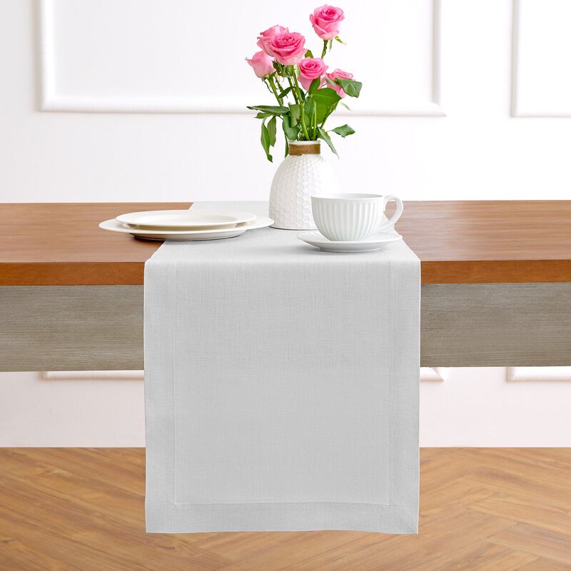 Solino Home Fete 100% Linen Table Runner &ndash; Handcrafted, Machine Washable, Perfect for Holiday and Everyday Dining