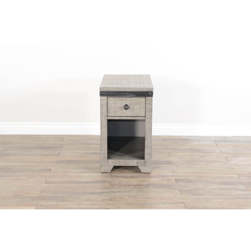 Sunny Designs Traditional Mahogany Wood Chair Side Table in Alpine Gray image number 2