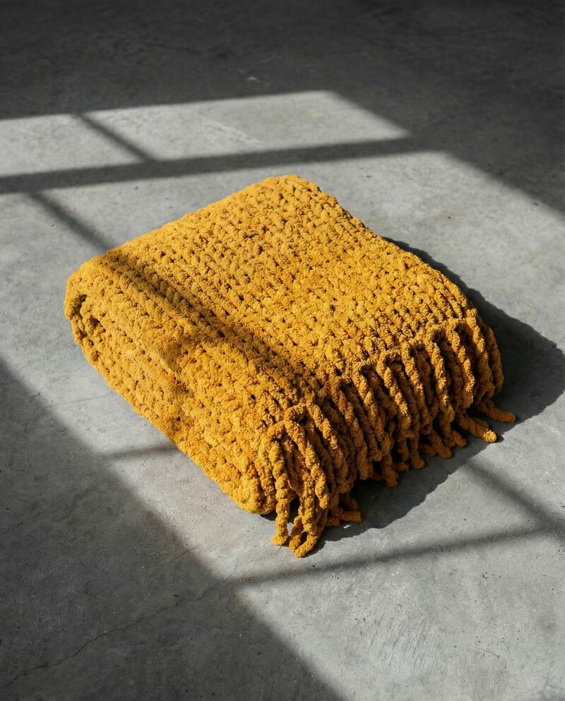 Chunky Chenille Knit Blanket With Fringe image number 0