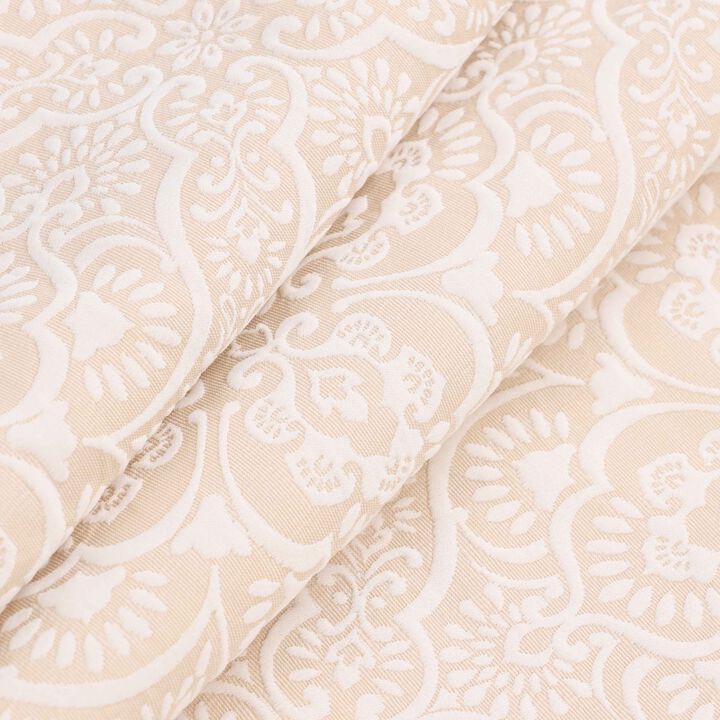 Medium Weight Floral Bedding Set for All Season Comfort