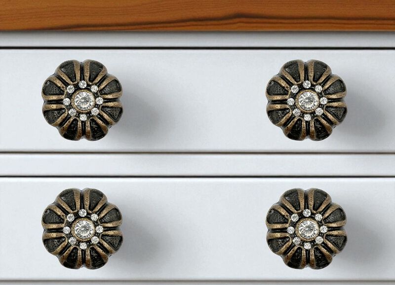 HomeRoots Set of Six Black And Gold Scalloped Knob Iron Drawer Pull Knobs image number 1