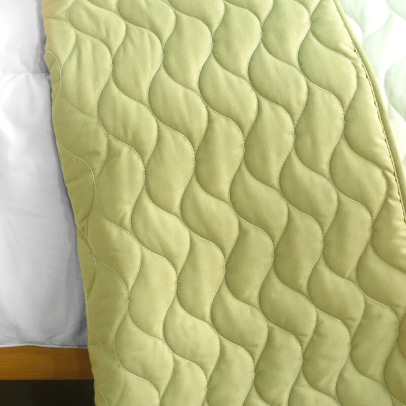 3-Piece Vermicelli Quilted Patchwork Quilt Set Soft Bedding image number 3