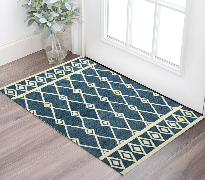 HomeRoots 2' X 3' Blue And Ivory Wool Argyle Hand Hooked Area Rug image number 1