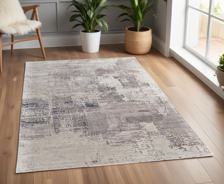 HomeRoots Abstract Hand Tufted Area Rug