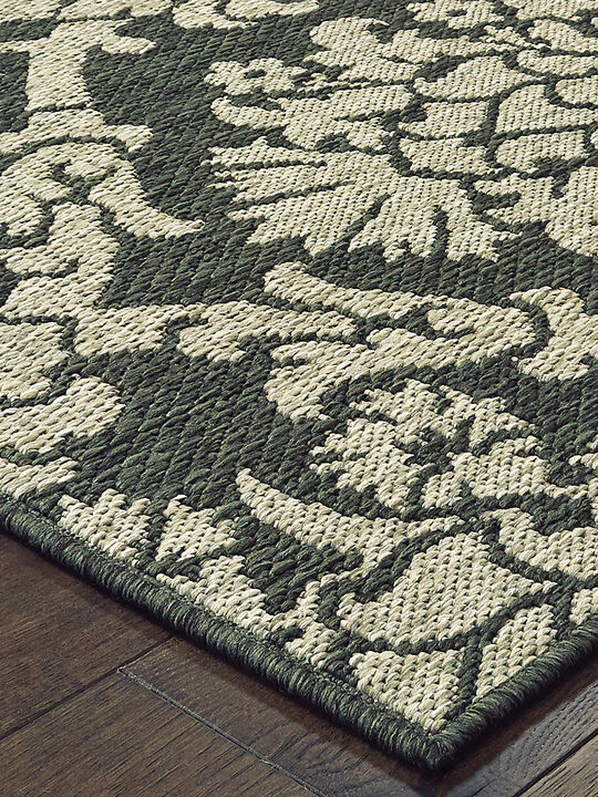 Latitude 3'3" x 5' Grey Rug