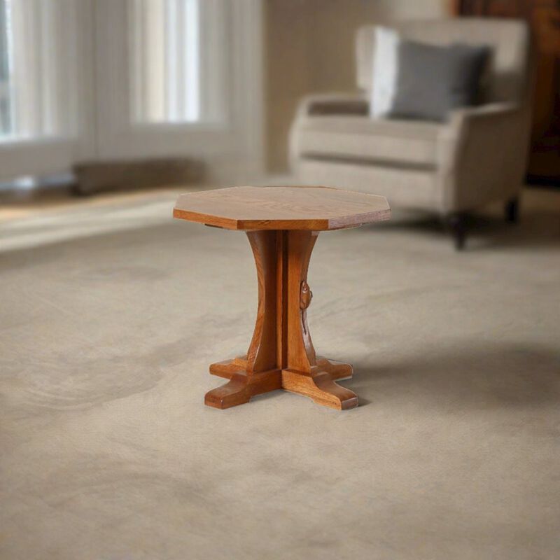 Crafters and Weavers Mission Solid Oak Mouse Detail End Table - Michael's Cherry
