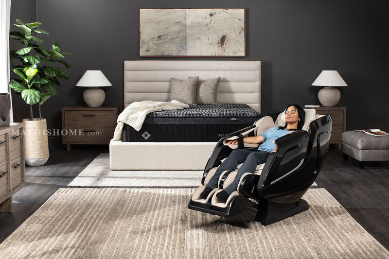 Wellness Massage Recliner image number 2