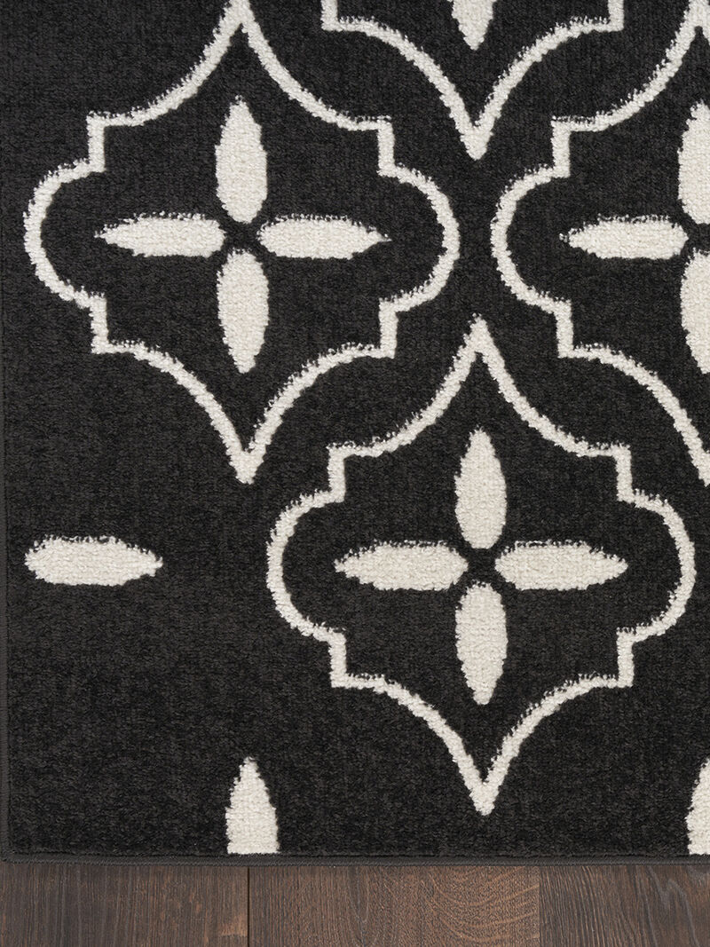 Nourison Essentials NRE04 Black/Ivory 6' x 9' Rug
