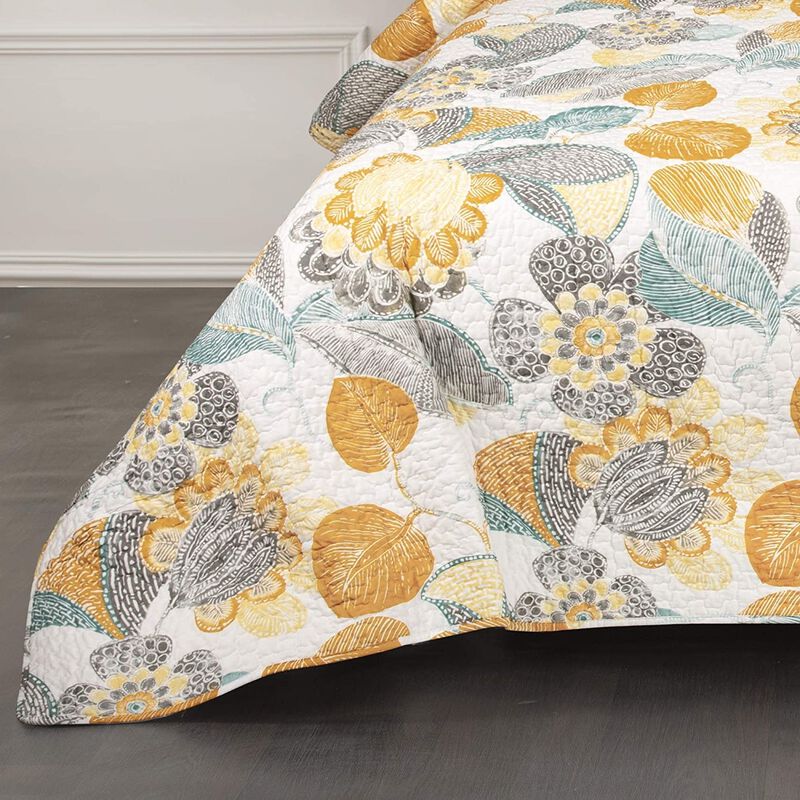 Hivvago 3 Piece Reversible Yellow Grey Floral Cotton Quilt Set in King Size