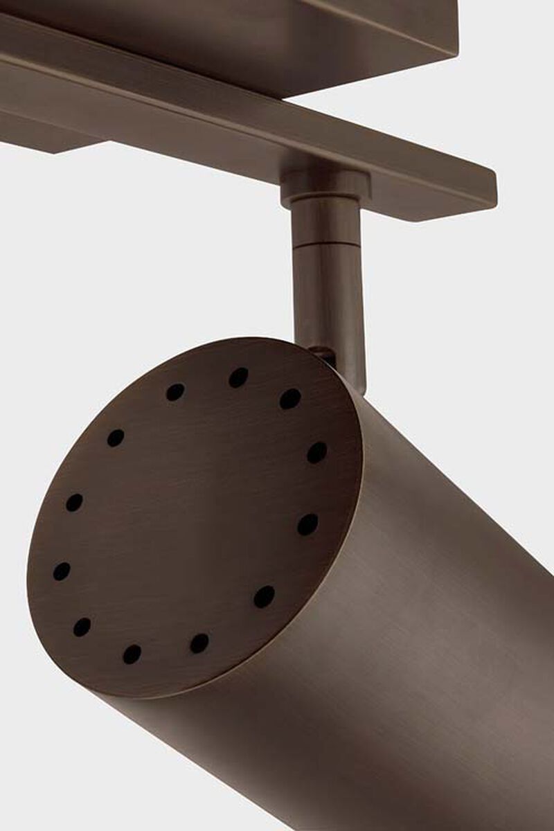 Rueben Bath And Vanity image number 4