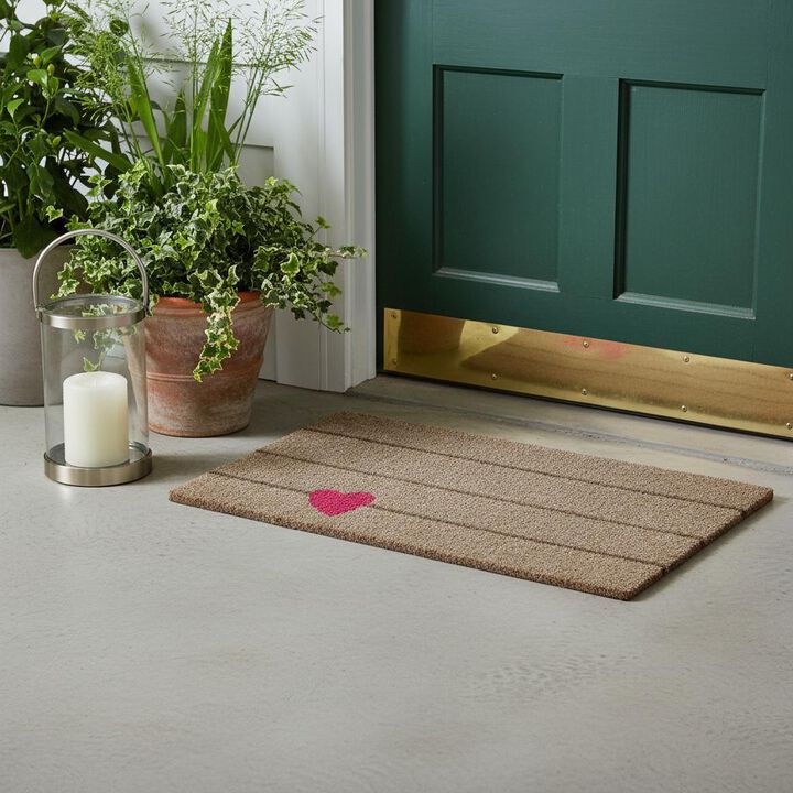 HomeRoots Coir Heart and Stripe Outdoor Door Mat