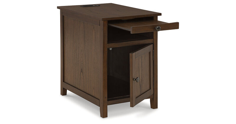 Treytown Chairside End Table image number 2