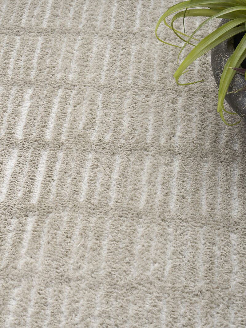 Modern Comfort MNC03 Gray/Ivory 5'3" x 7' Rug