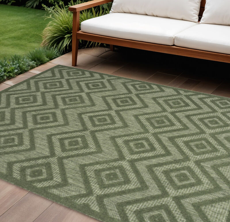 HomeRoots Geometric Indoor Outdoor Area Rug image number 1