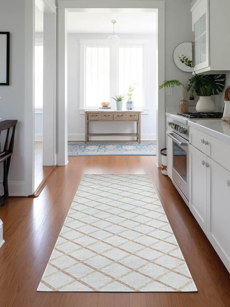 York YO1 Ivory 2'3" x 7'6" Rug