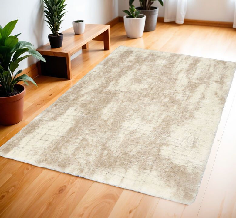 HomeRoots Abstract Shag Area Rug