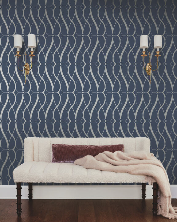 Graceful Geo Navy & Silver Wallpaper