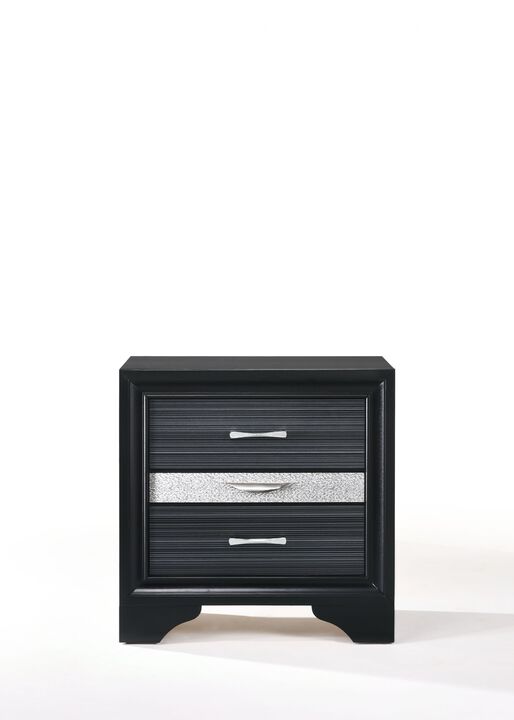 3-Drawer Nightstand with Solid Wood Top and Ample Storage