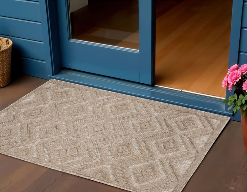 HomeRoots 2' X 4' Natural And Beige Geometric Indoor Outdoor Area Rug image number 1