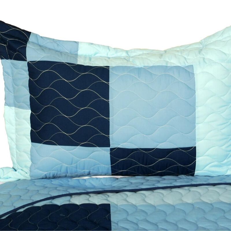 Azurite Plaid Quilt Set Queen Size with Patchwork and Quilted Stitching-Blue image number 3