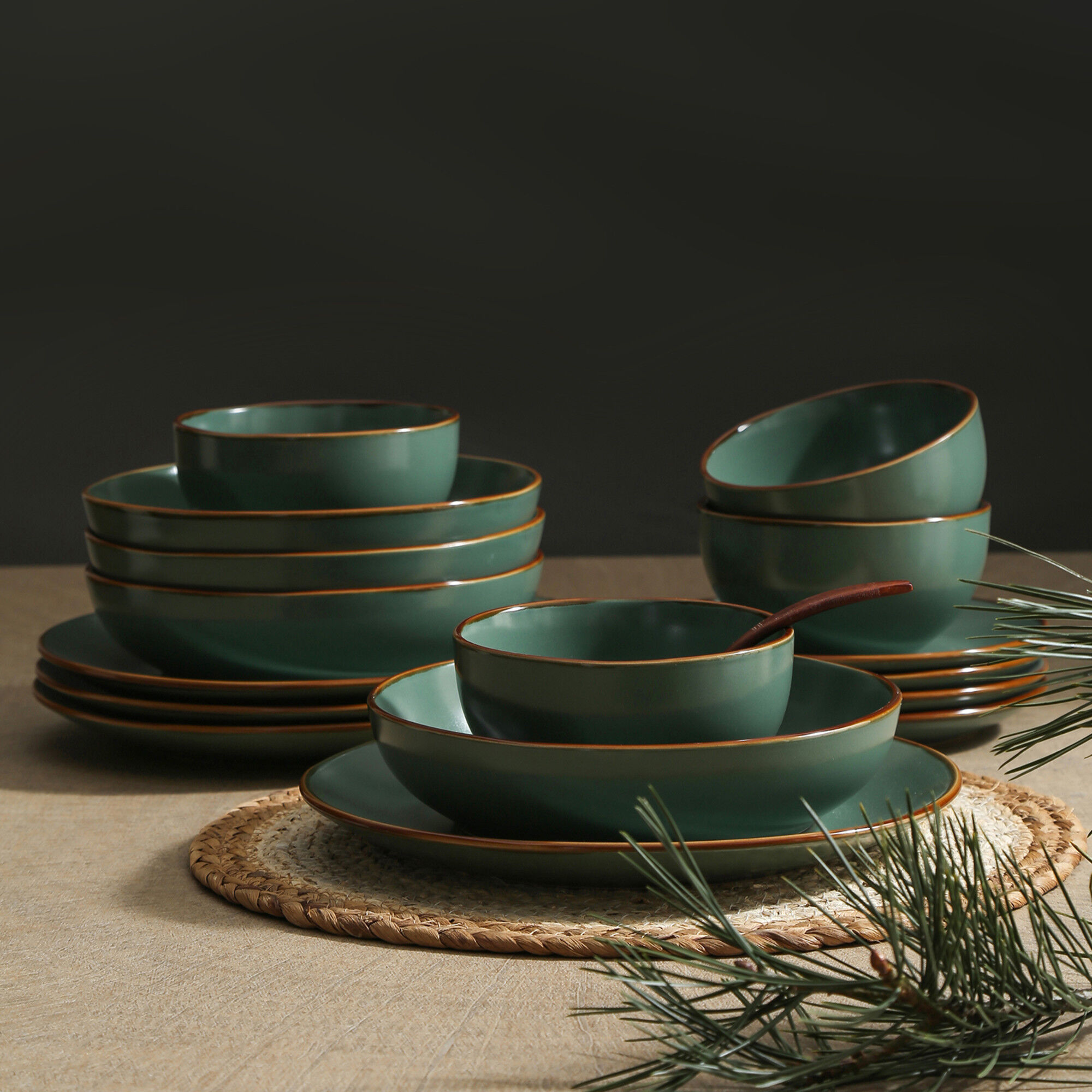 Stone Lain Brasa 16-Piece Dinnerware Set Stoneware, Green並行輸入