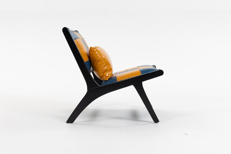 Rinril Accent Chair image number 4