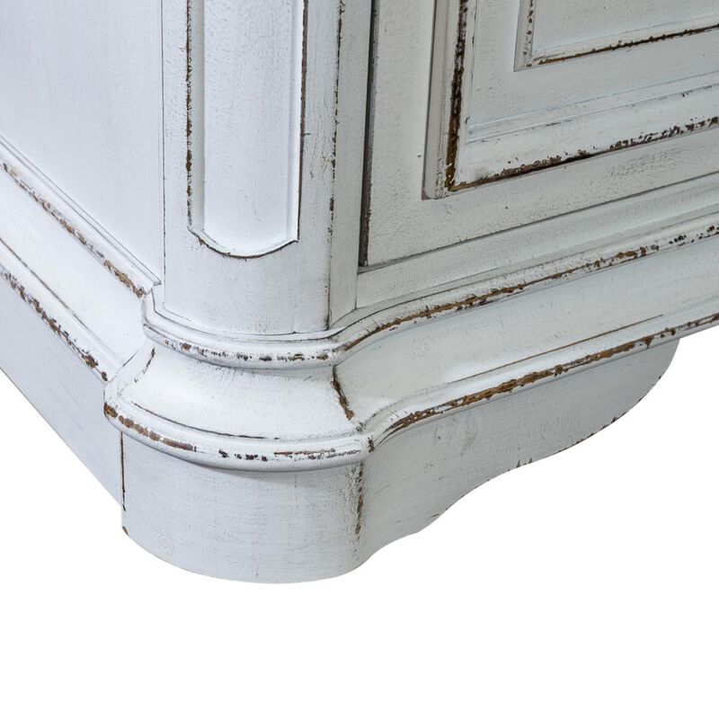 Liberty Furniture Magnolia Manor Credenza in Antique White image number 6