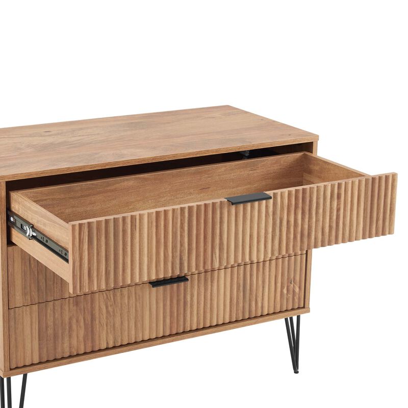 Dumbo Dresser and 2-Drawer Nightstand Set in Brown image number 3