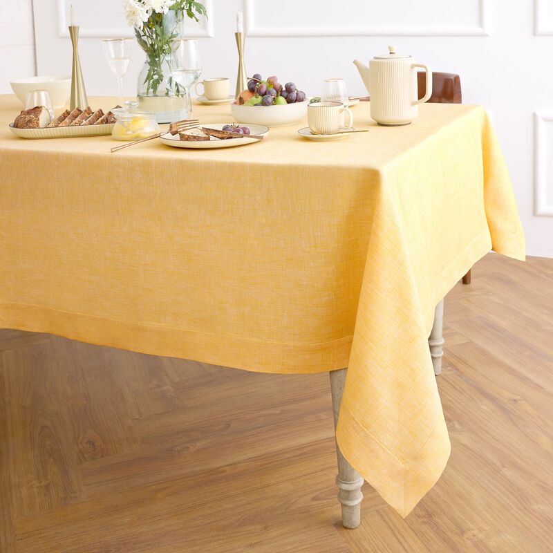 Solino Home Athena 100% Linen Tablecloth &ndash; Handcrafted, Machine Washable, Perfect for Holiday and Everyday Dining