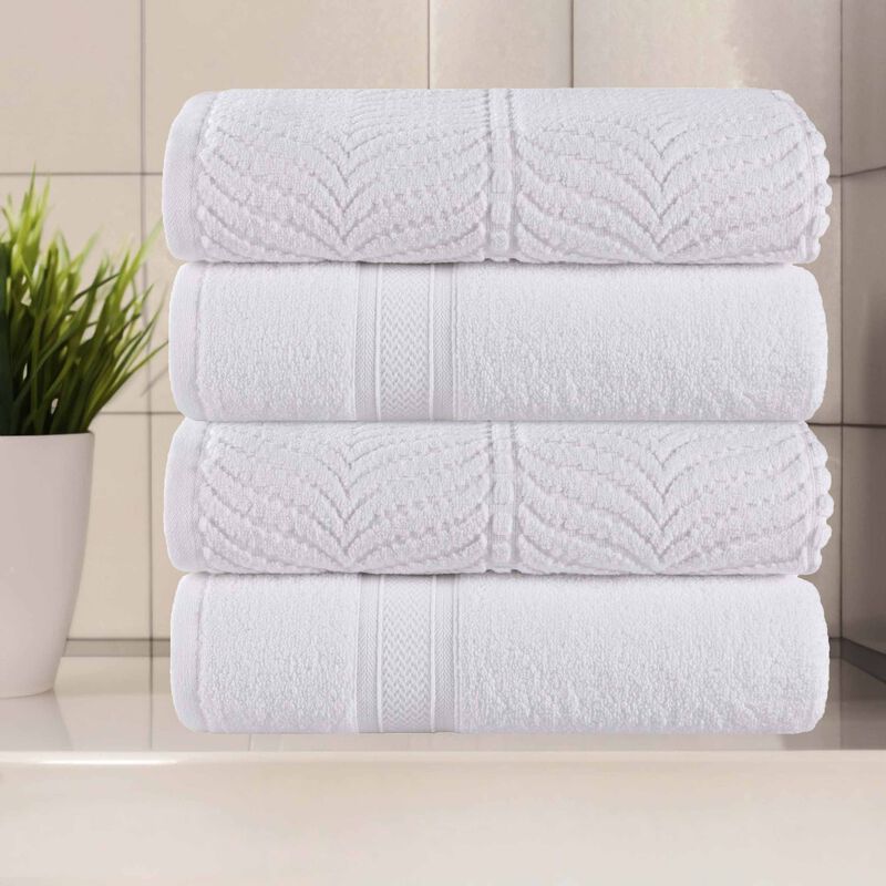 Plush Zero Twist Cotton Bath Towels Set of 4 for Bathroom Use image number 1