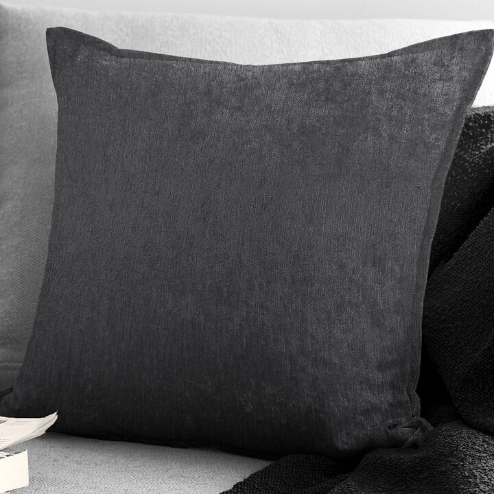 6ix Tailors Fine Linens Juno Velvet Gray Decorative Throw Pillows