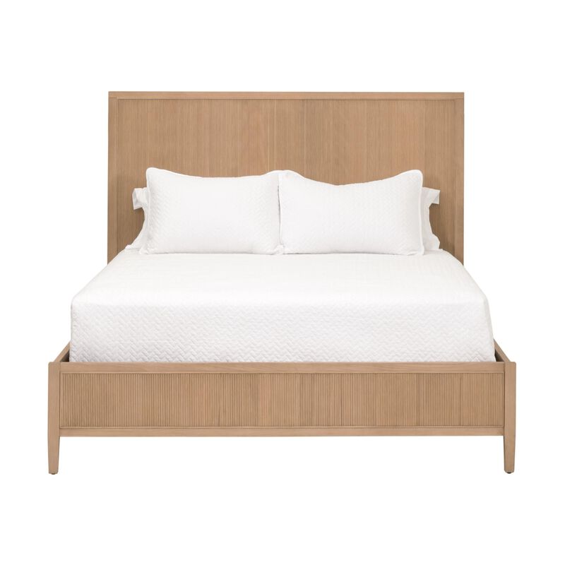 Highland Queen Bed image number 0