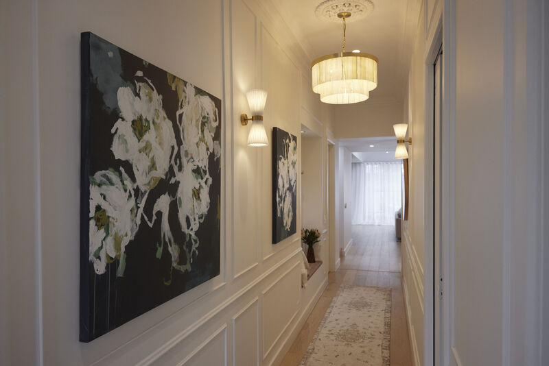 Beacon Lighting Elora 9-Light Jade Stone Chandelier, Satin Brass Modern Ceiling Chandelier image number 9