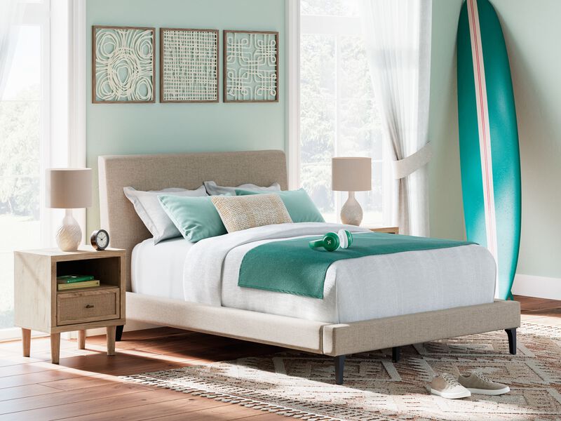 Cielden Full Upholstered Bed