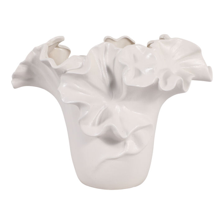 11x8" Flutter Vase, White