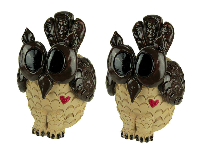 Set of 2 Adorable 9 Inch Tall Decorative Owl Planters image number 0