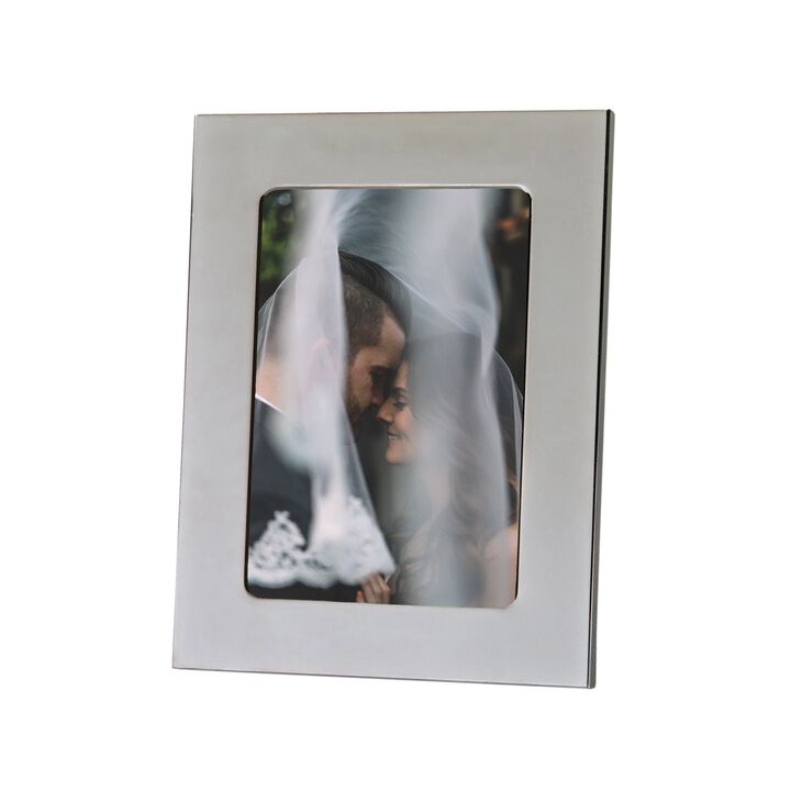 Silhouette Photo Frame - 5" x 7"