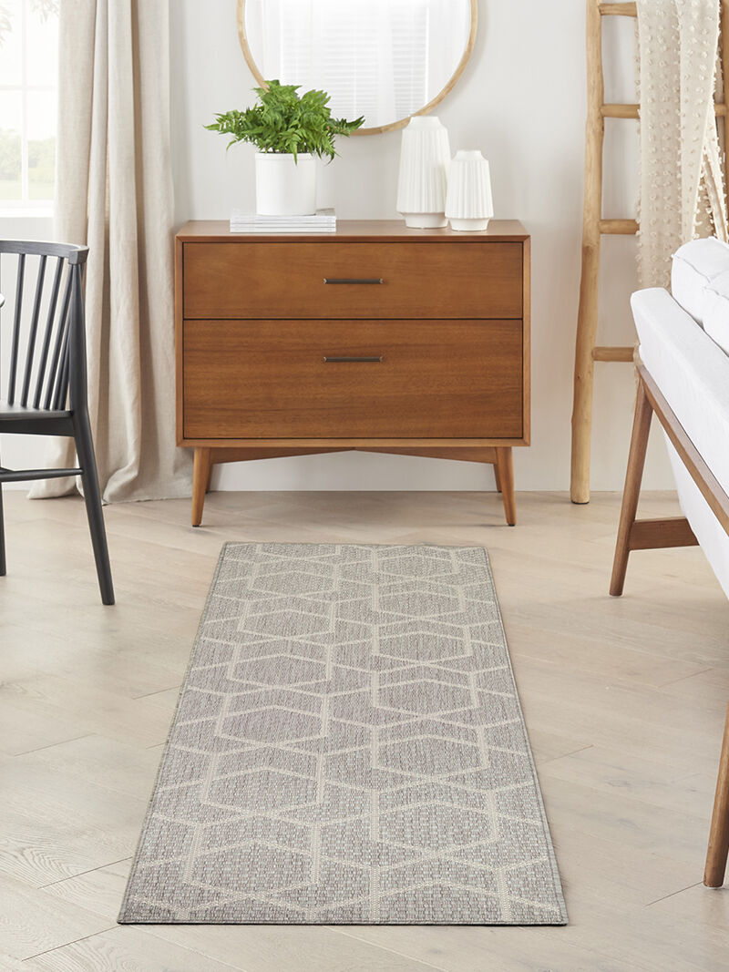 Horizon Indoor/Outdoor HOZ01 Gray 2'2" x 8' Rug
