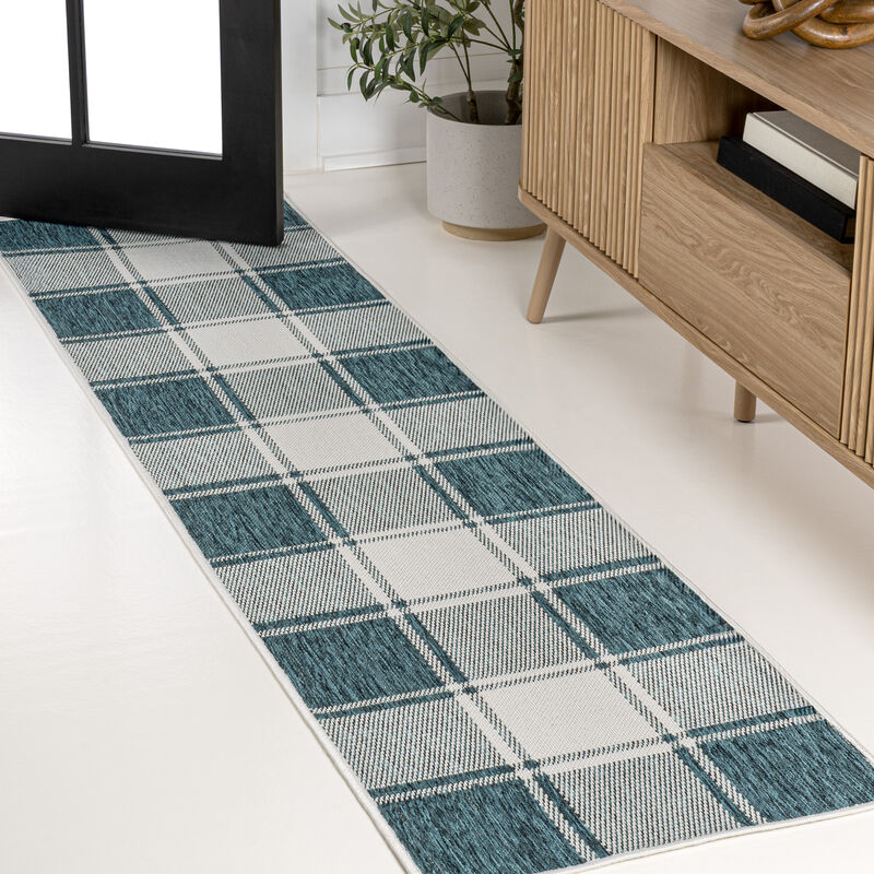 Sabine Traditional Farmhouse Bold Gingham Indoor/Outdoor Area Rug