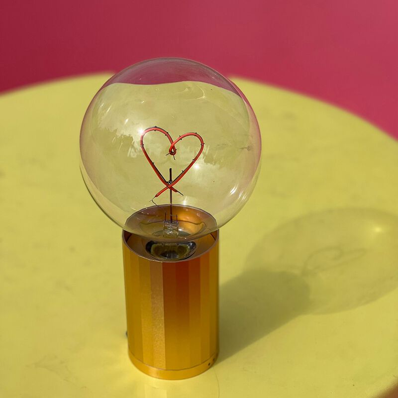 Bulb HEART Red with Base Table Lamp PORTABLE Rose Gold image number 1