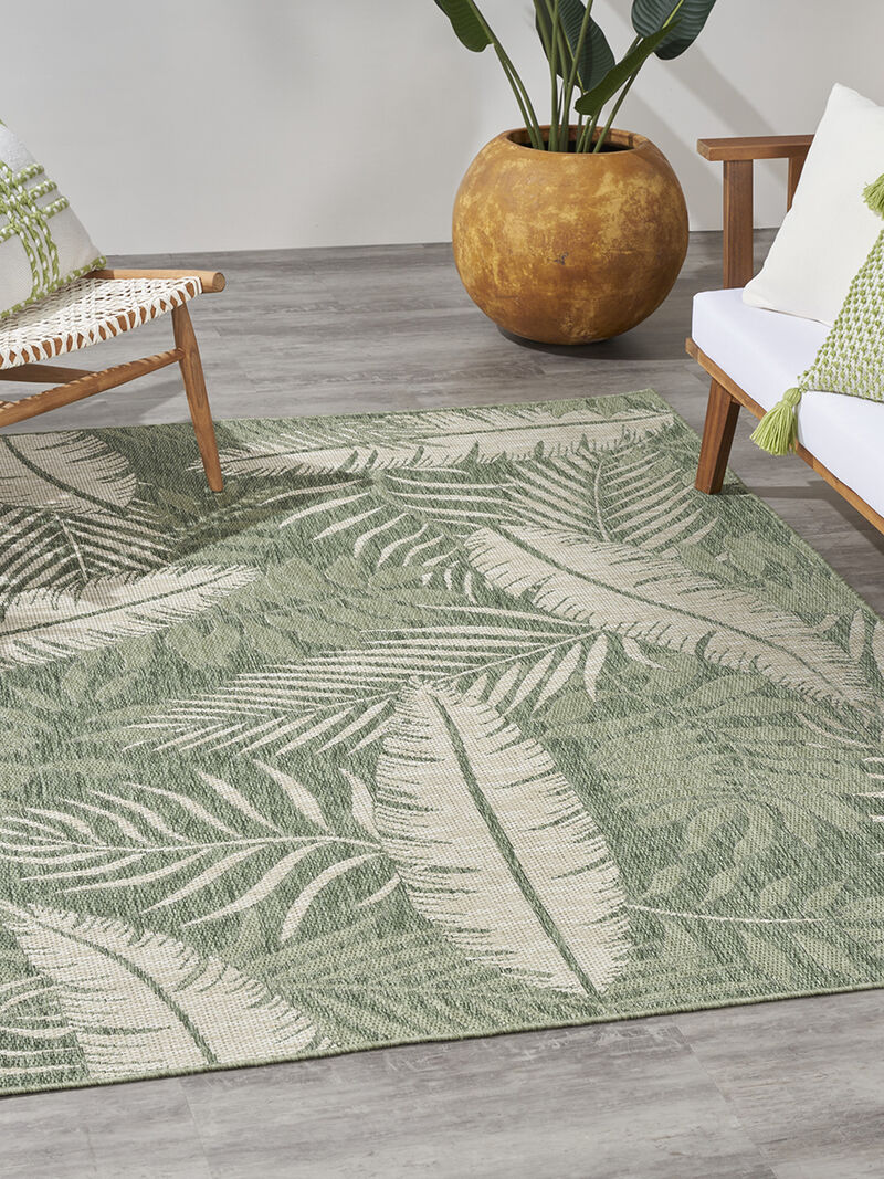 Garden Oasis GOA02 Green/Ivory 5' x 7' Rug