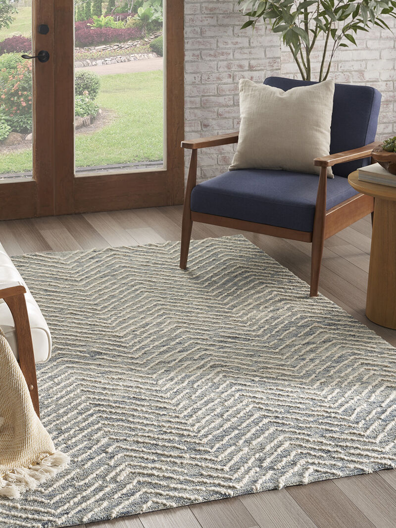 Colorado CLR02 Indigo/Ivory 3'9" x 5'9" Rug image number 5