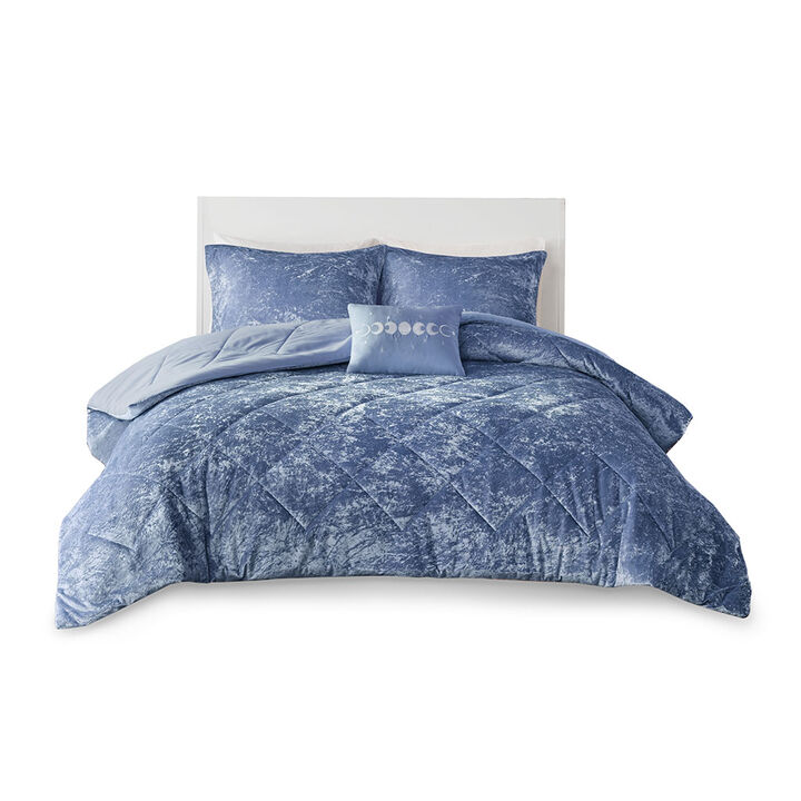 Gracie Mills Eirlys Velvet Comforter Set