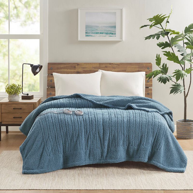 Gracie Mills Jorah Solid Sherpa Electric Heated Blanket image number 1