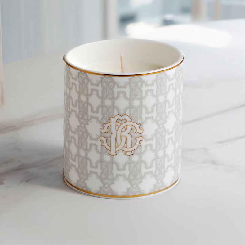 Scented Candle MONOGRAM 270gr  White diam. 3.3", H 3.5" image number 2