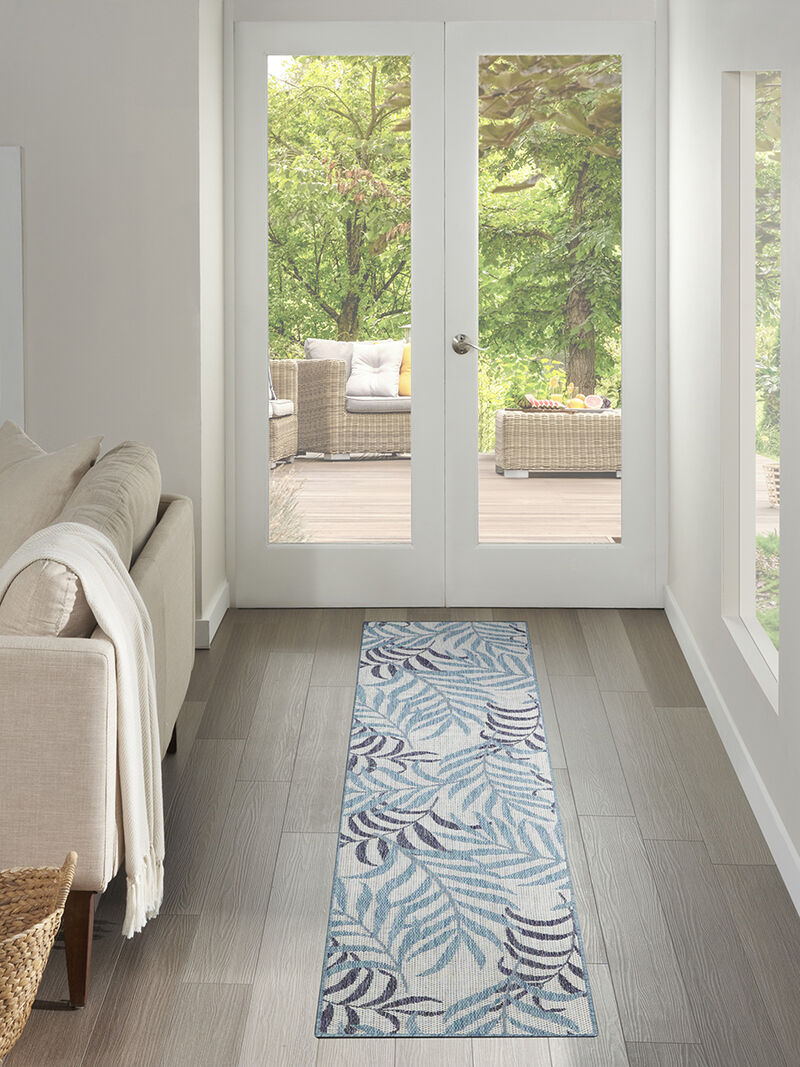 Garden Oasis GOA01 Blue 2' x 6' Rug