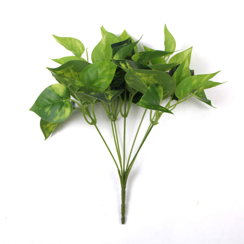 Artificial Pothos / Devil's Ivy Bush 9.5 image number 0