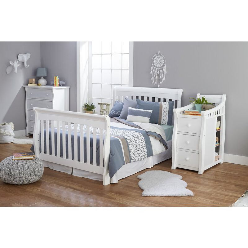 Sorelle Princeton Elite Traditional Pine Crib & Changer Combo with 3 Drawers image number 6