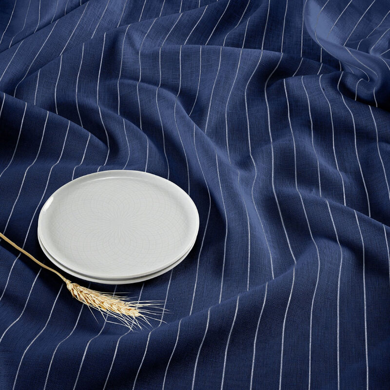 Solino Home Pinstripe 100% Linen Table Throw &ndash; Handcrafted, Machine Washable, Perfect for Holiday and Everyday Dining