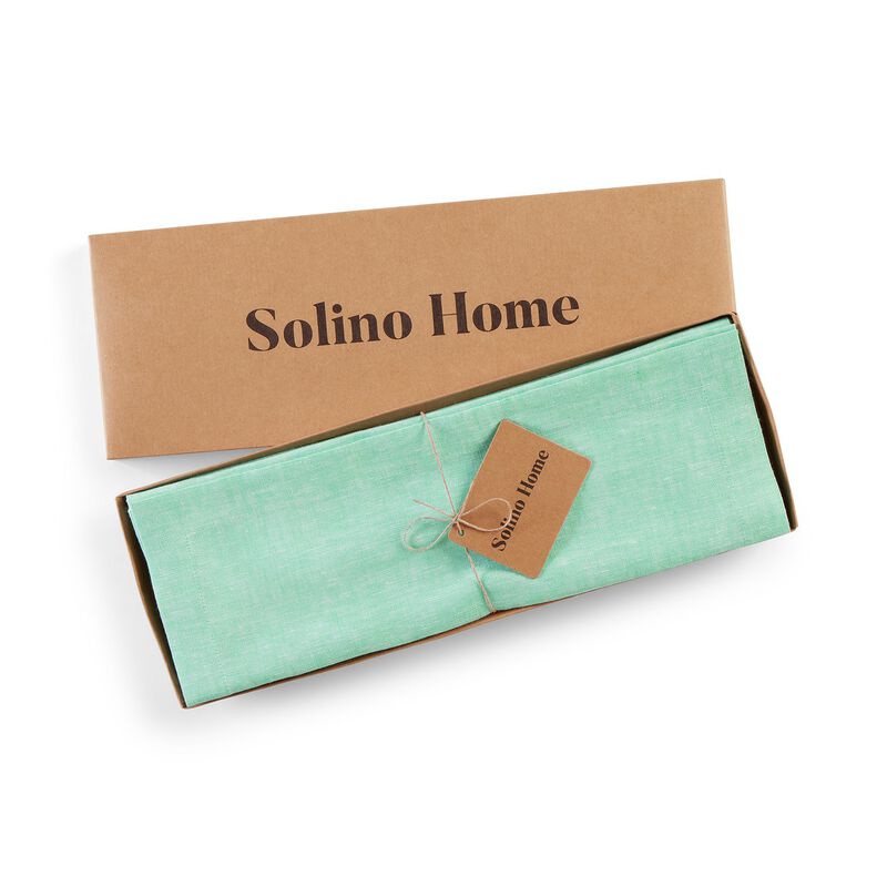 Solino Home Athena 100% Linen Placemats &ndash; Set of 6, 14 x 19 in, Machine Washable, Holiday and Everyday Dining